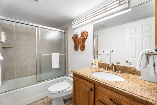 $675,000 | 75-6106 Alii Drive, Unit 114, Kailua-Kona, HI 96740