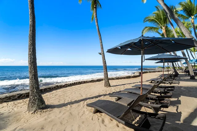 $675,000 | 75-6106 Alii Drive, Unit 114, Kailua-Kona, HI 96740