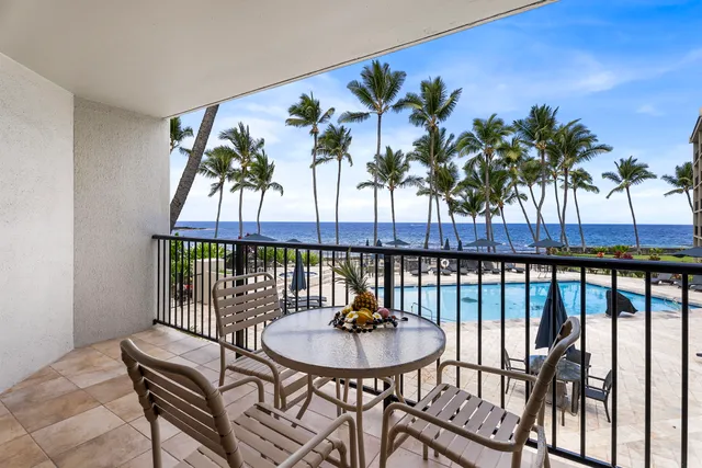 $675,000 | 75-6106 Alii Drive, Unit 114, Kailua-Kona, HI 96740