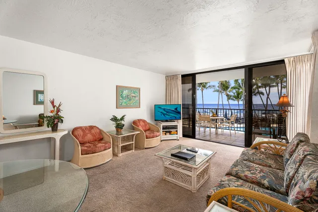 $675,000 | 75-6106 Alii Drive, Unit 114, Kailua-Kona, HI 96740