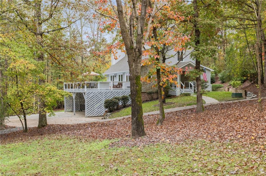 4917 Golden Oaks Drive Oak Ridge, NC 27310 - Photo 4 of 37 Gallery Image 4