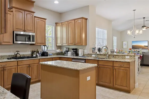 $5,500 | 11917 Camden Park Drive, Windermere, FL 34786