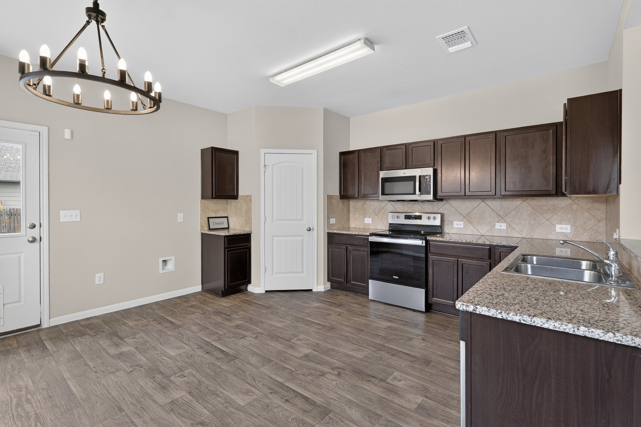 14513 Pernella Road Manor, TX 78653 - Photo 10 of 24 Gallery Image 10