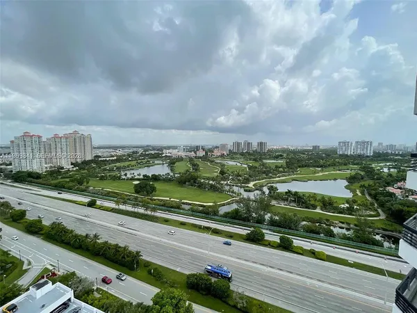 $3,100 | 3400 Northeast 192 Street, Unit PH7, Aventura, FL 33180