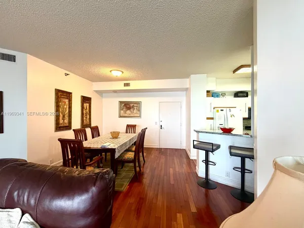 $3,100 | 3400 Northeast 192 Street, Unit PH7, Aventura, FL 33180