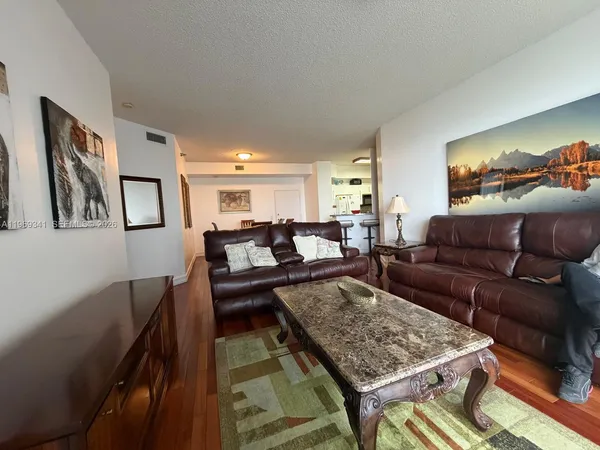 $3,100 | 3400 Northeast 192 Street, Unit PH7, Aventura, FL 33180