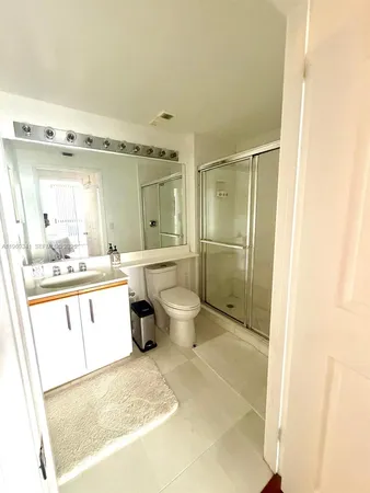 $3,100 | 3400 Northeast 192 Street, Unit PH7, Aventura, FL 33180