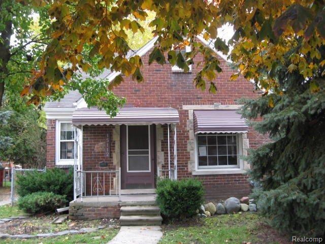 15112 Charles R Avenue Eastpointe, MI 48021 - Photo 1 of 13 house 005