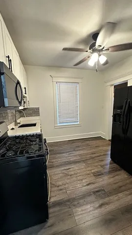 $1,450 | 3062 South Lyman Street, Unit 2, Chicago, IL 60608