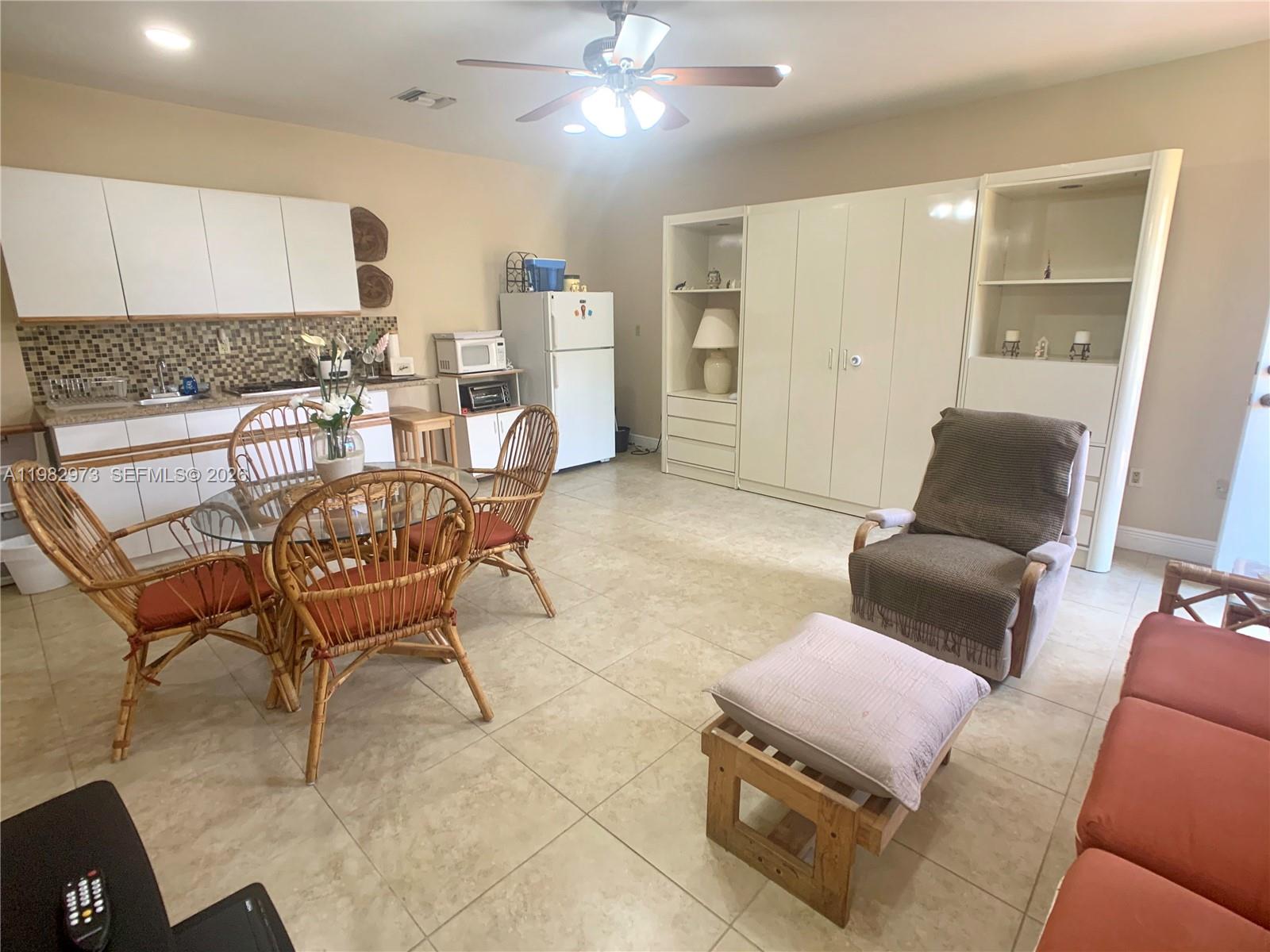 15529 Southwest 69th Trail Miami, FL 33173 - Photo 6 of 15