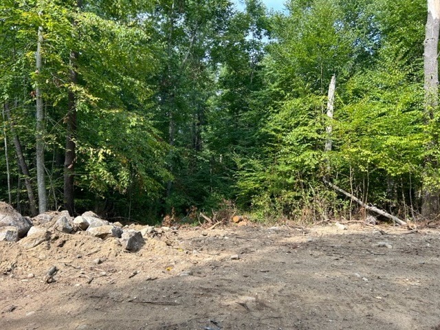 3a Old Road Duxbury, MA 02332 - Photo 3 of 17 a view of wooden fence of a house