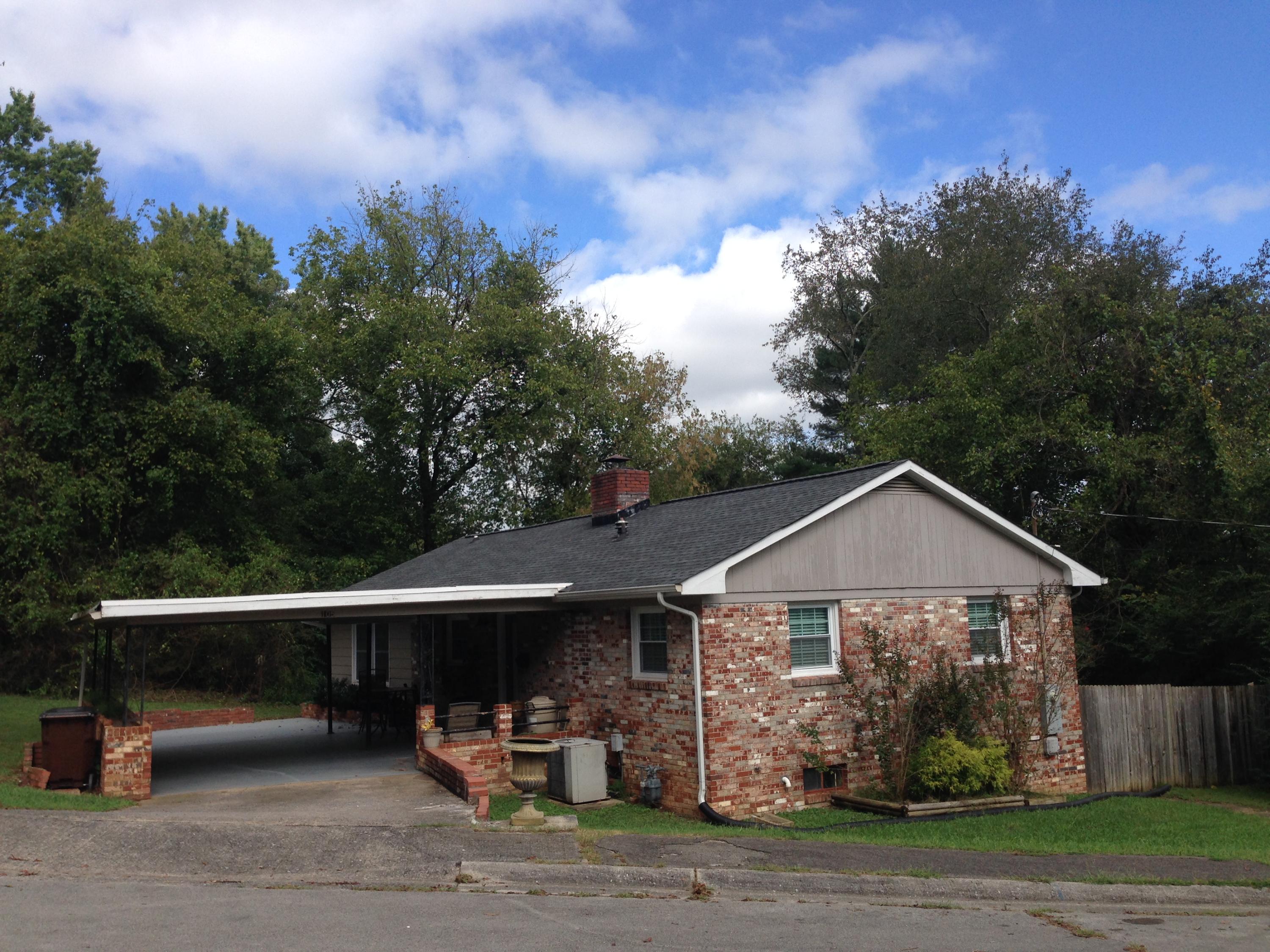 105 Verbena Road Oak Ridge, TN 37830 - Photo 1 of 7 IMG-1402