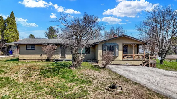 $209,900 | 122 Edgewood Drive, Bedford, IN 47421