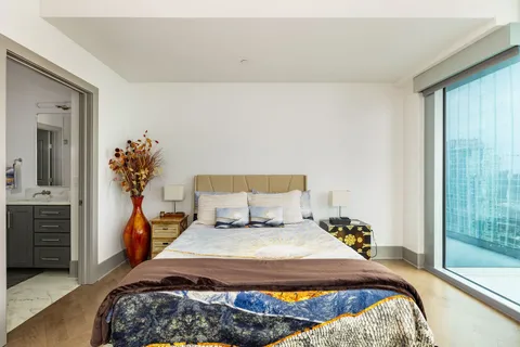 $1,145,000 | 1616 West End Avenue, Unit 1803, Nashville, TN 37203