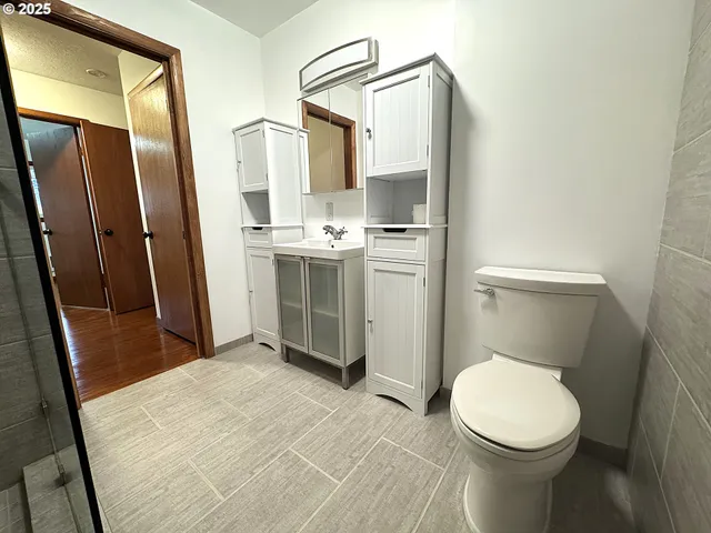 $429,000 | 2442 Southeast 190th Avenue, Portland, OR 97233