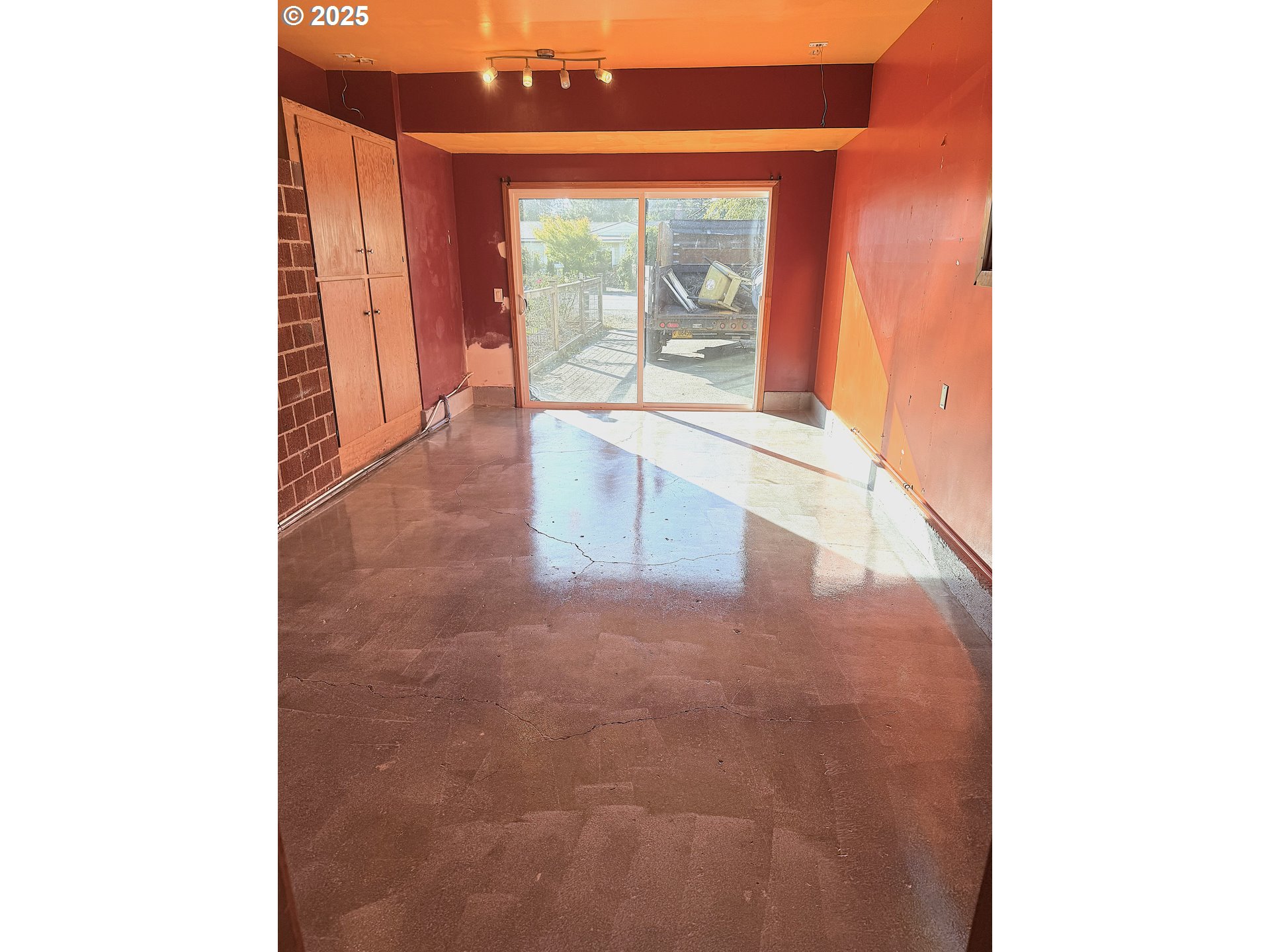 2442 Southeast 190th Avenue Portland, OR 97233 - Photo 31 of 36 a view of an empty room with a window