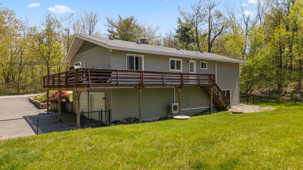 78 Asnebumskit Road Paxton, MA 01612 - Photo 36 of 38