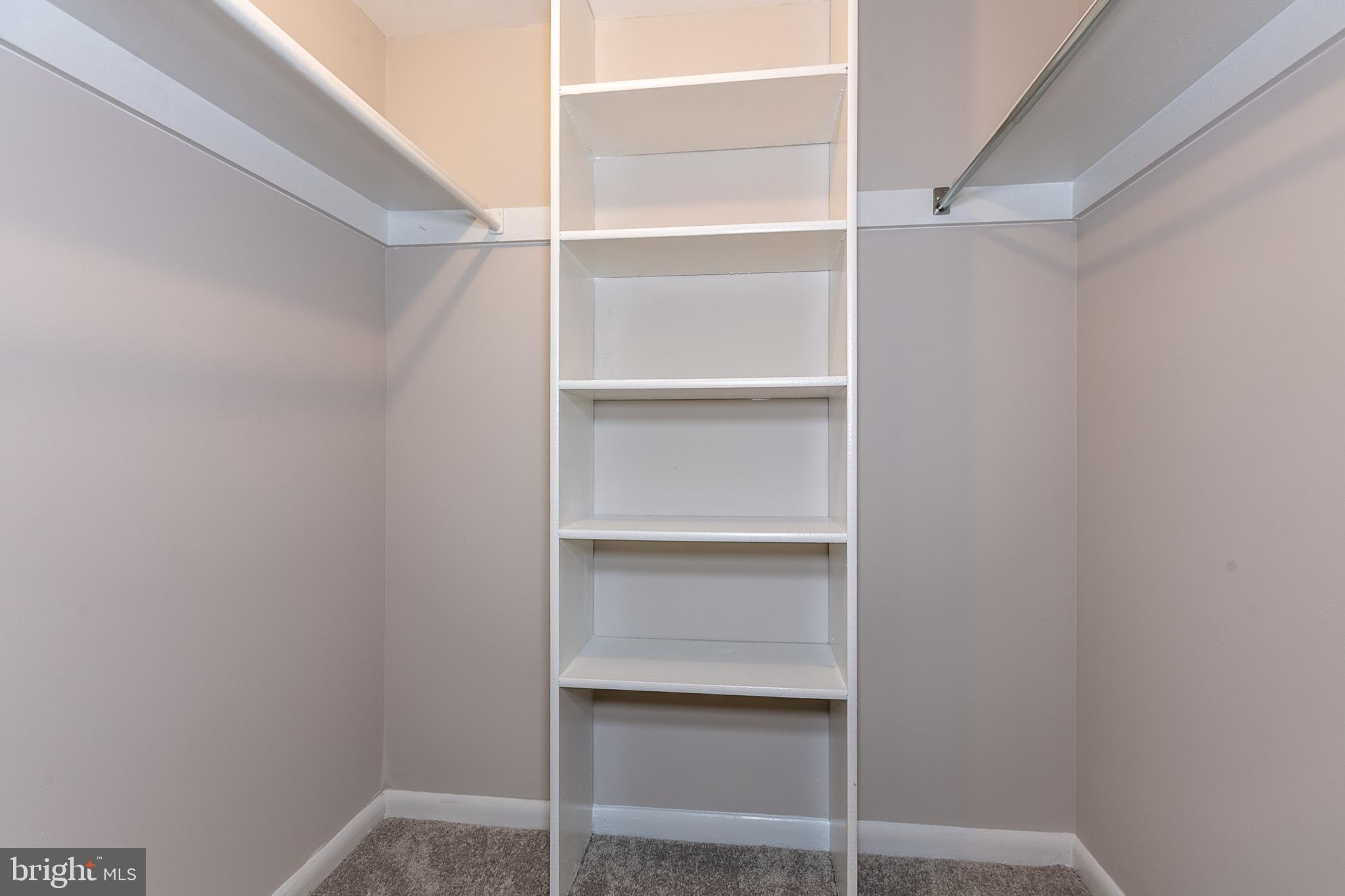 11652 Stoneview Square, Unit 12C Reston, VA 20191 - Photo 23 of 37 Gallery Image 23