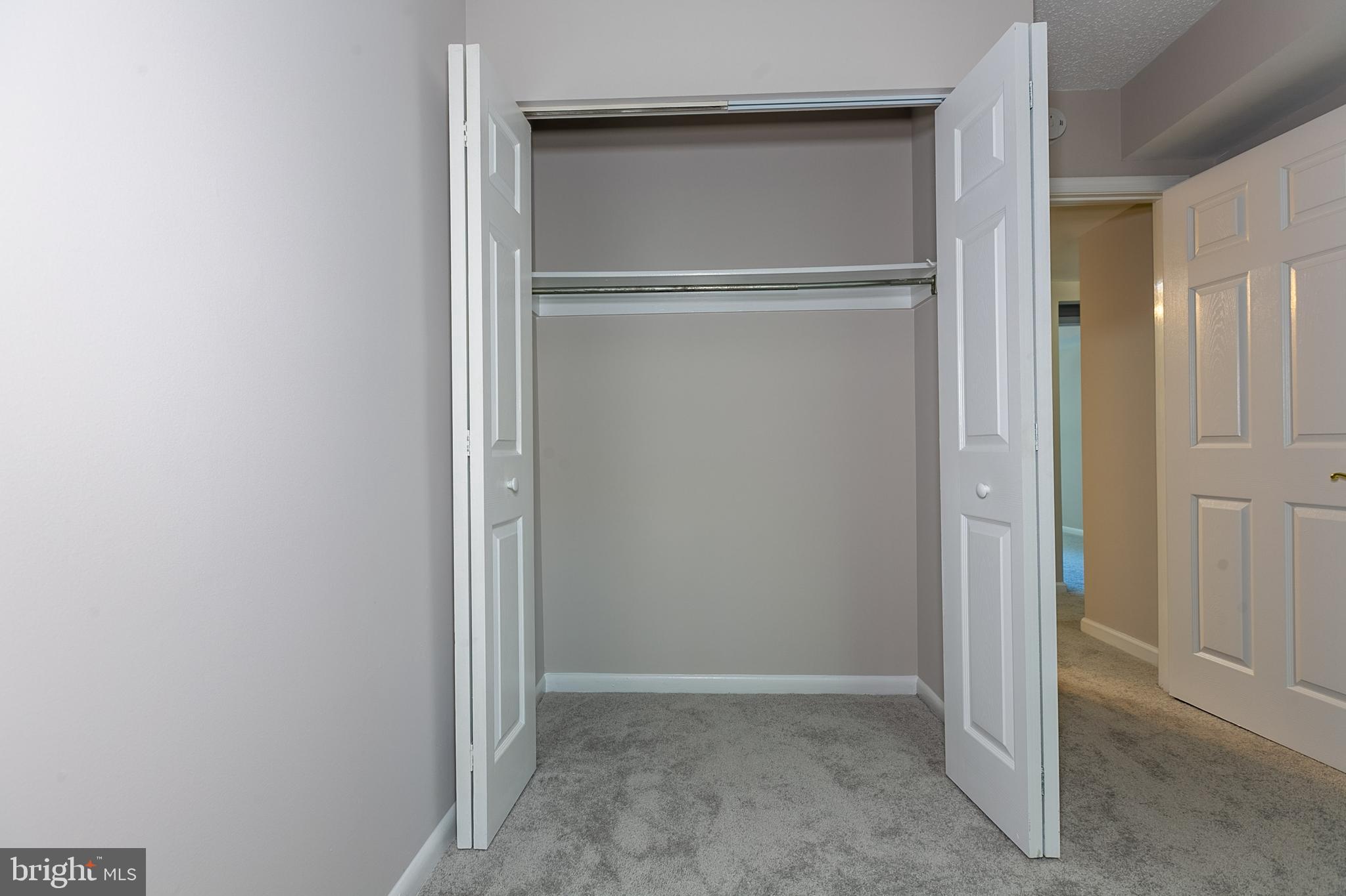 11652 Stoneview Square, Unit 12C Reston, VA 20191 - Photo 28 of 37 Gallery Image 28