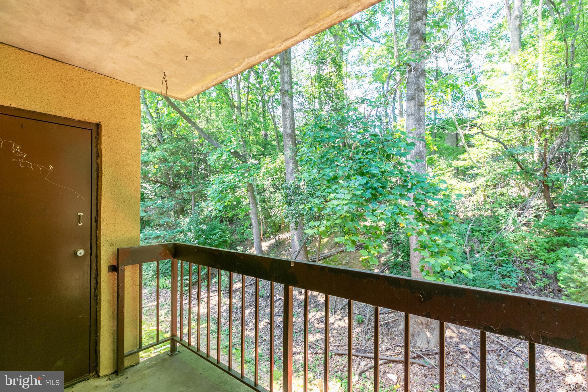 11652 Stoneview Square, Unit 12C Reston, VA 20191 - Photo 32 of 37 Gallery Image 32