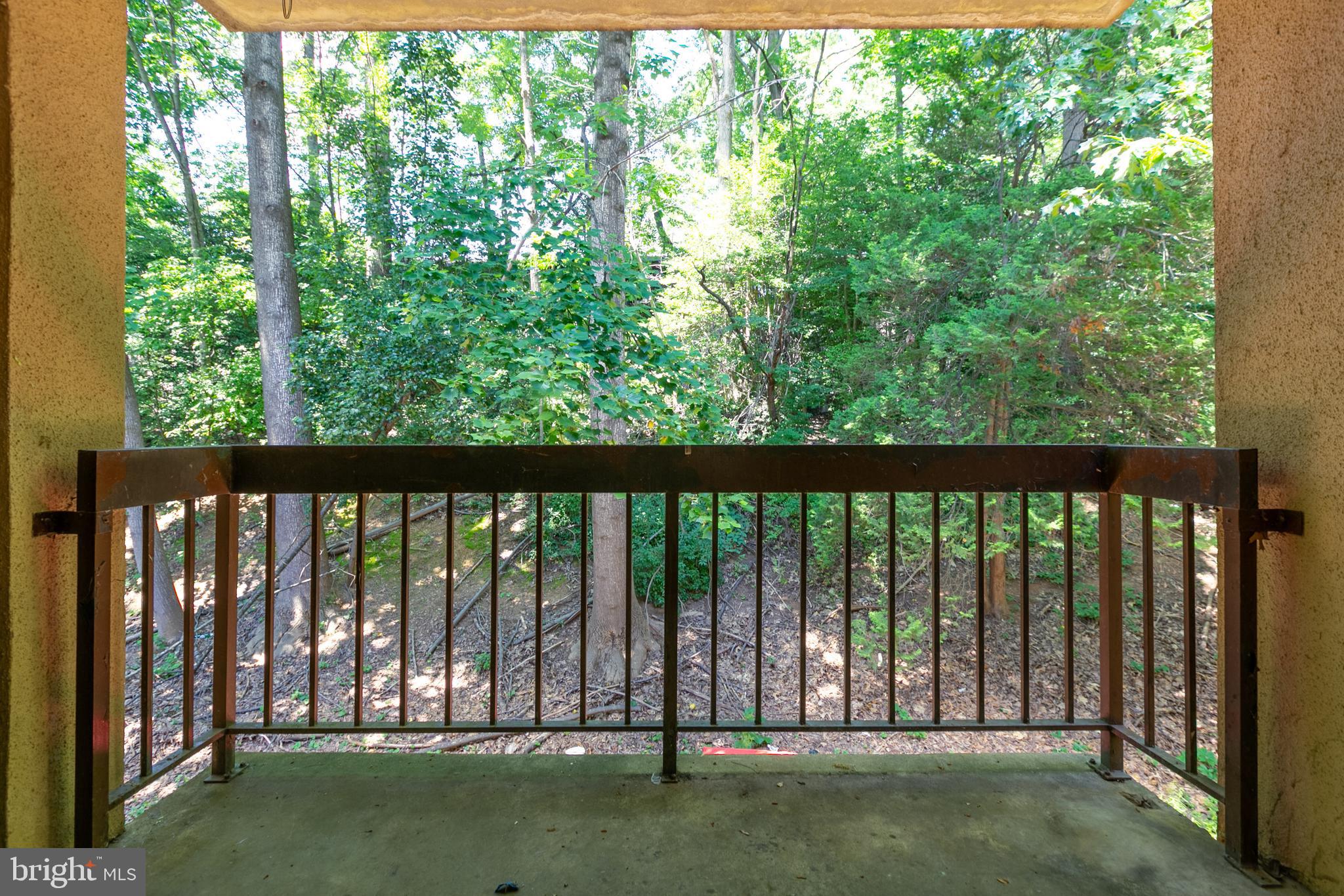11652 Stoneview Square, Unit 12C Reston, VA 20191 - Photo 33 of 37 Gallery Image 33