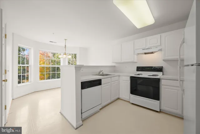 $379,000 | 1974 Scotts Crossing Way, Unit 102, Annapolis, MD 21401