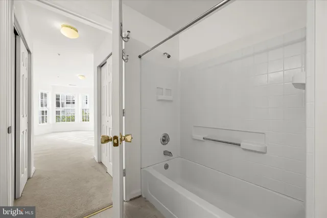 $379,000 | 1974 Scotts Crossing Way, Unit 102, Annapolis, MD 21401