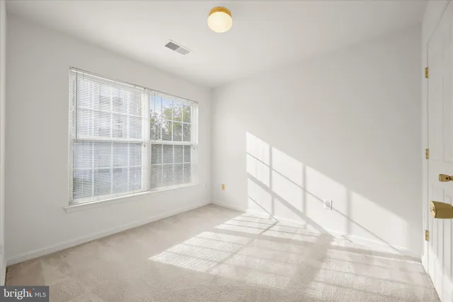 $379,000 | 1974 Scotts Crossing Way, Unit 102, Annapolis, MD 21401