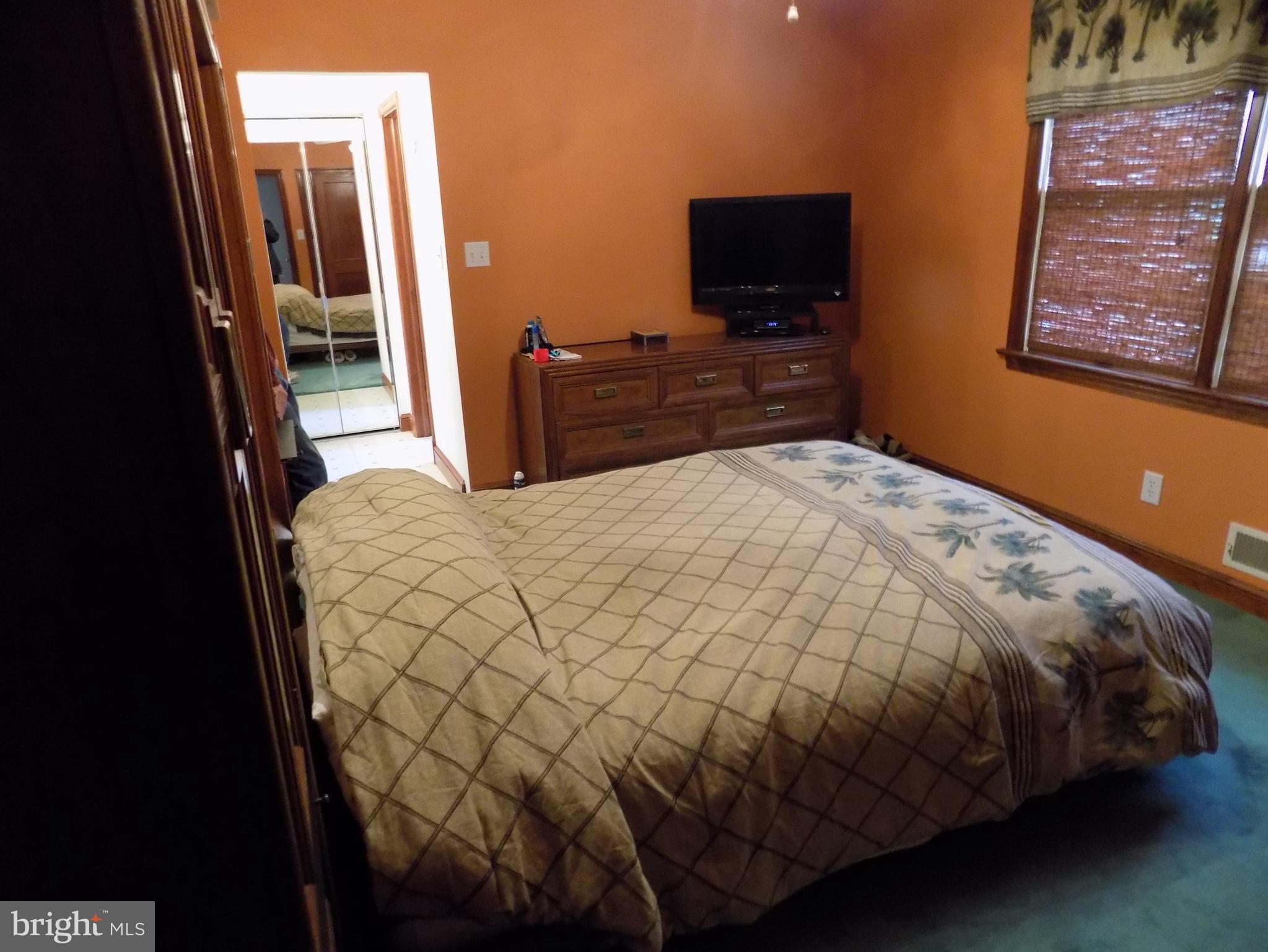33 Mansion Road Linthicum Heights, MD 21090 - Photo 17 of 30 Bedroom (Master)