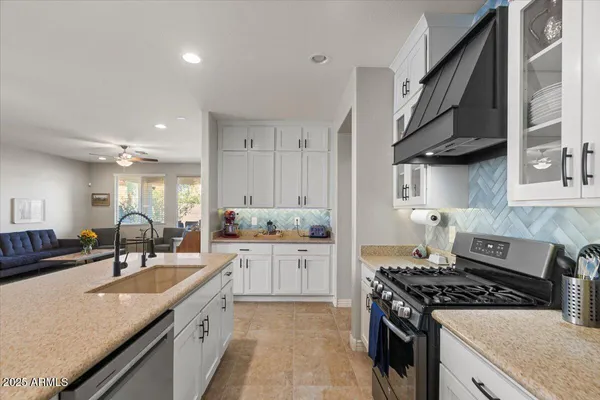 $2,900 | 2674 East Cherry Hill Drive, Gilbert, AZ 85298