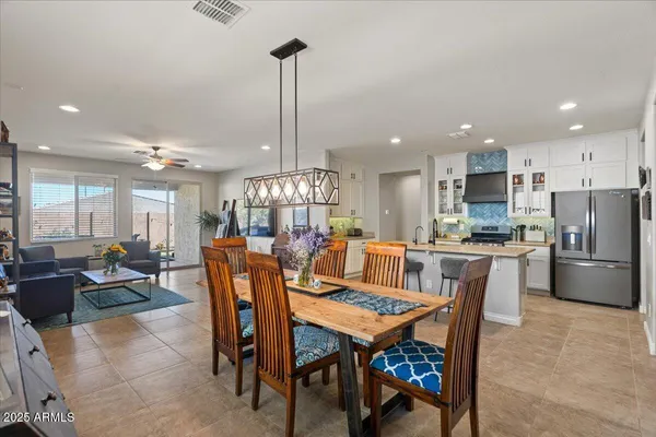 $2,900 | 2674 East Cherry Hill Drive, Gilbert, AZ 85298