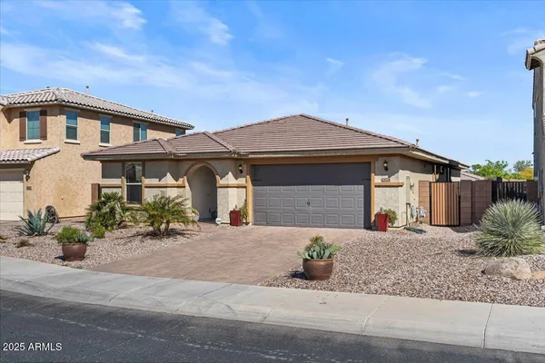 $2,900 | 2674 East Cherry Hill Drive, Gilbert, AZ 85298