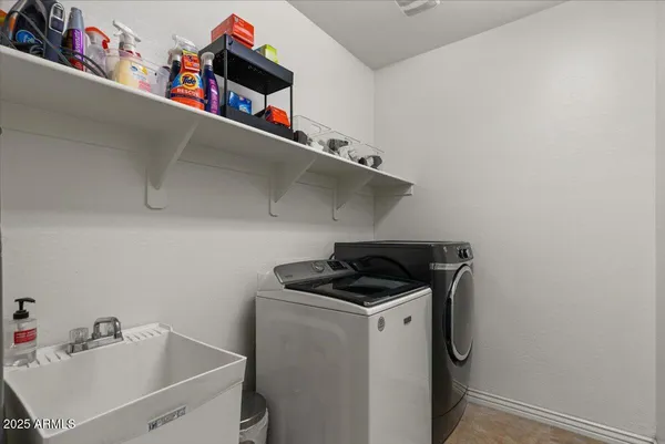 $2,900 | 2674 East Cherry Hill Drive, Gilbert, AZ 85298