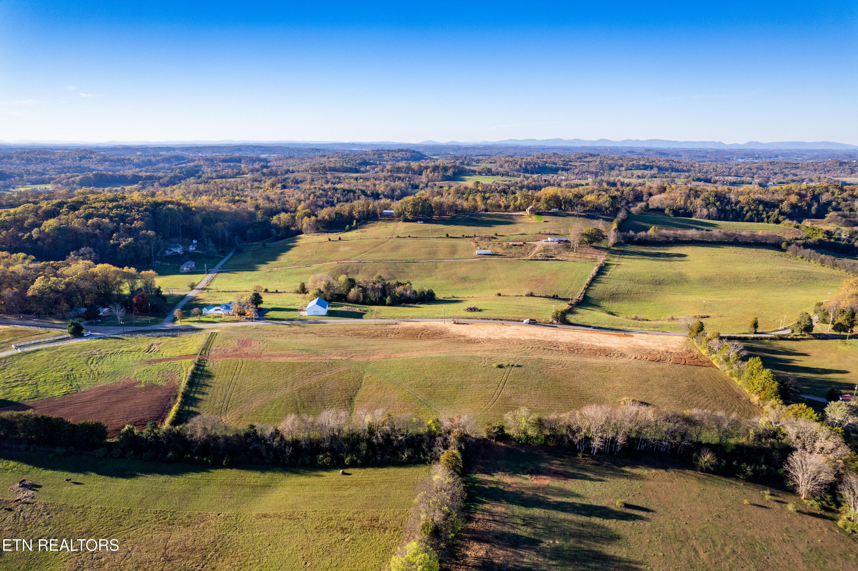 357 Meadow Road West Greenback, TN 37742 - Photo 5 of 5 lotsx17MeadowRd-47