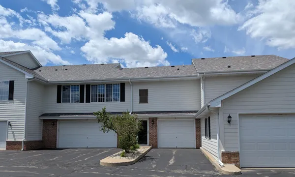 $234,900 | 1512 24th Avenue, Unit 34, Kenosha, WI 53140