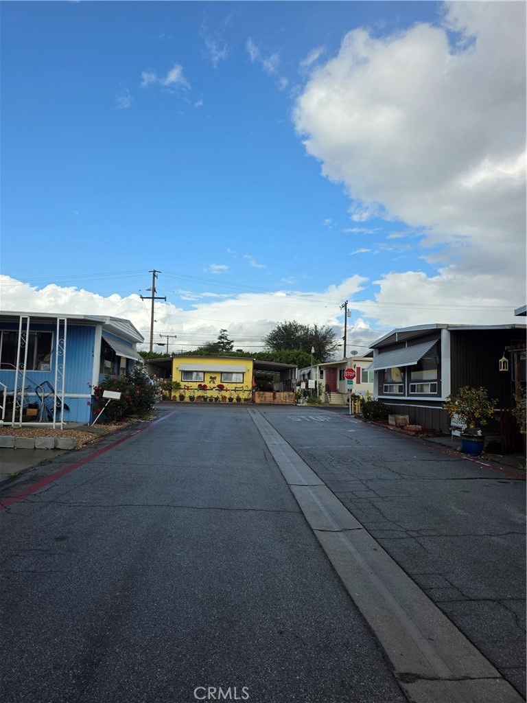 4800 Daleview Avenue, Unit 121 El Monte, CA 91731 - Photo 8 of 10 a view of a street