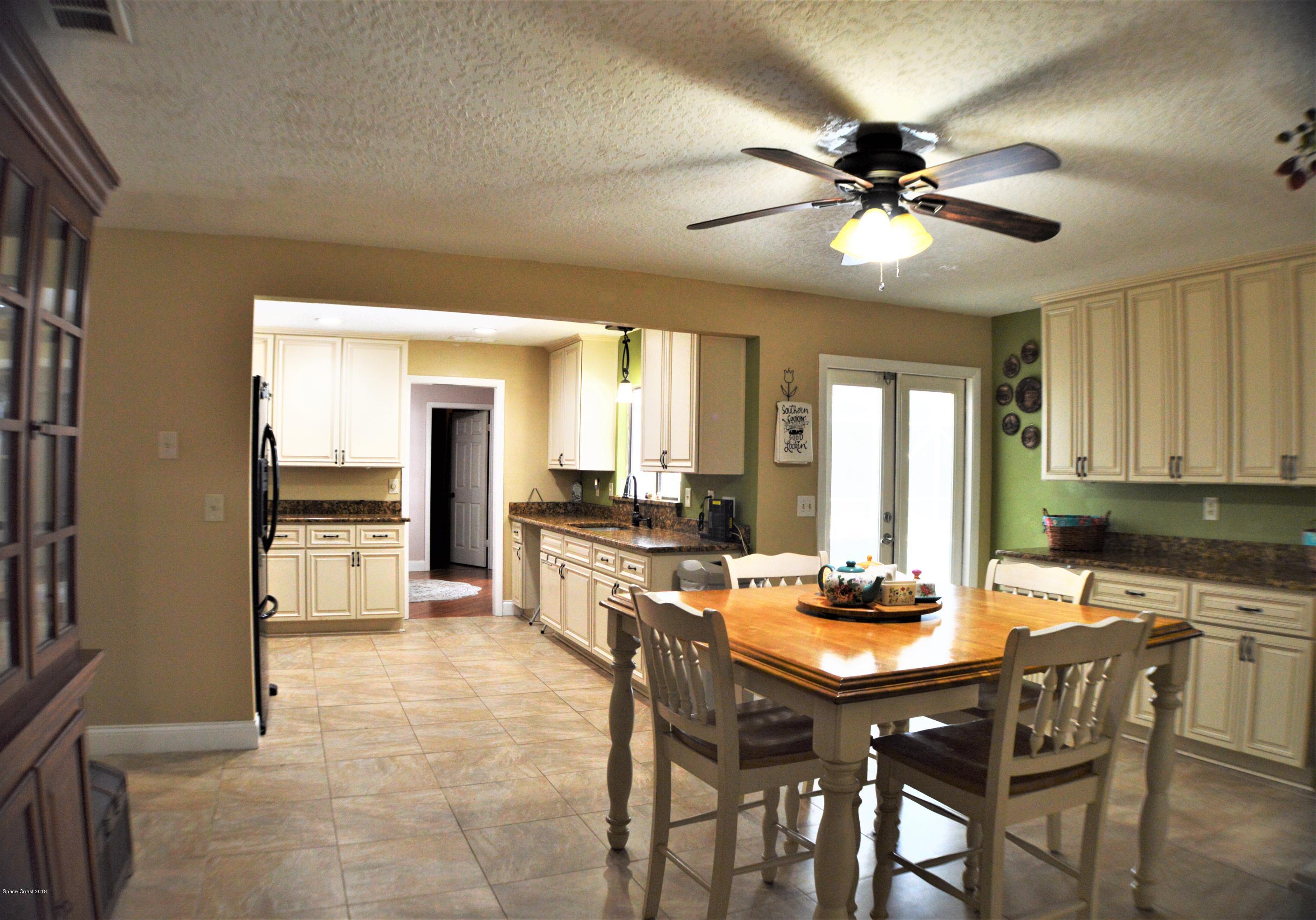 2840 Harlock Road Melbourne, FL 32934 - Photo 11 of 29 DSC_0029