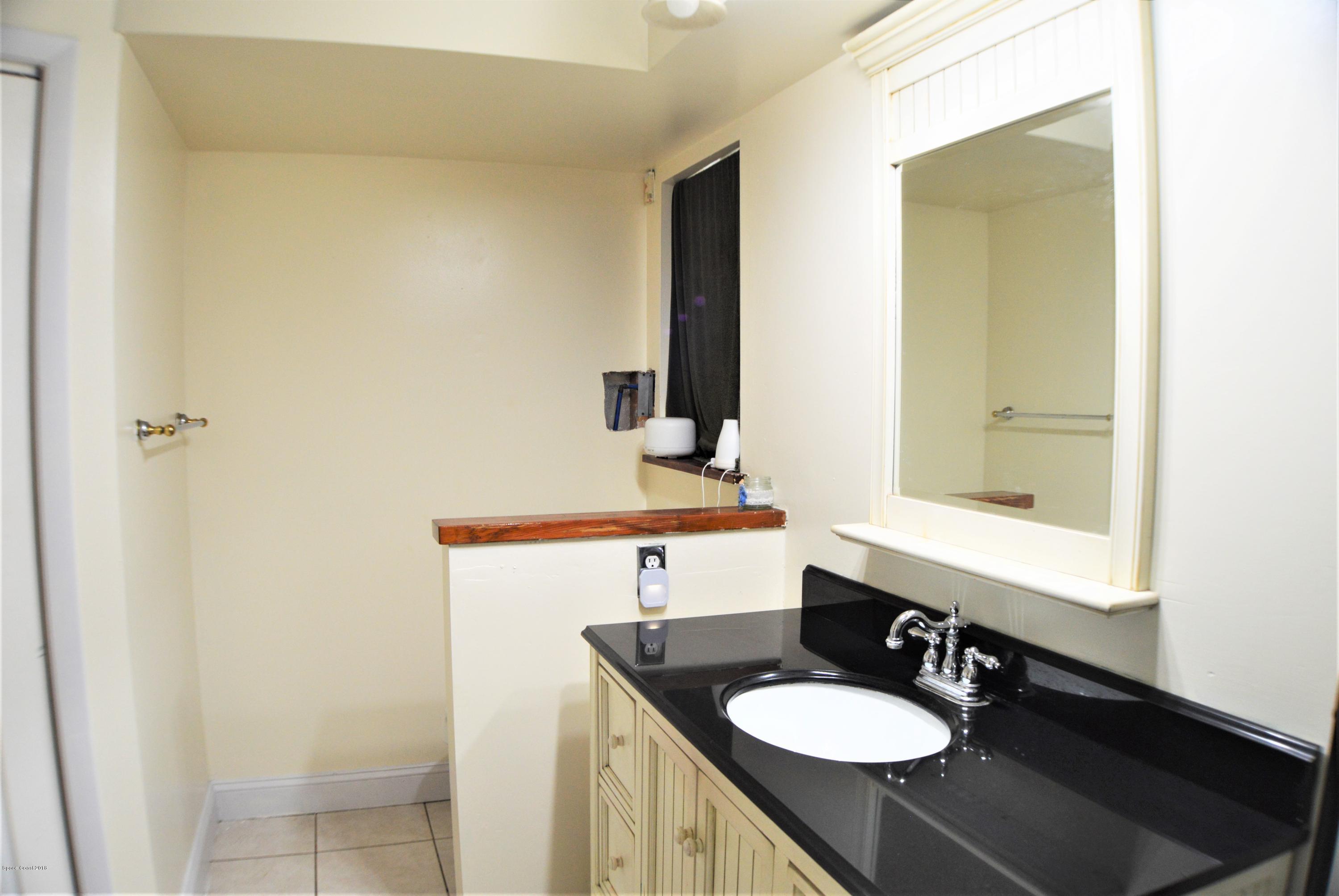 2840 Harlock Road Melbourne, FL 32934 - Photo 20 of 29 DSC_0046