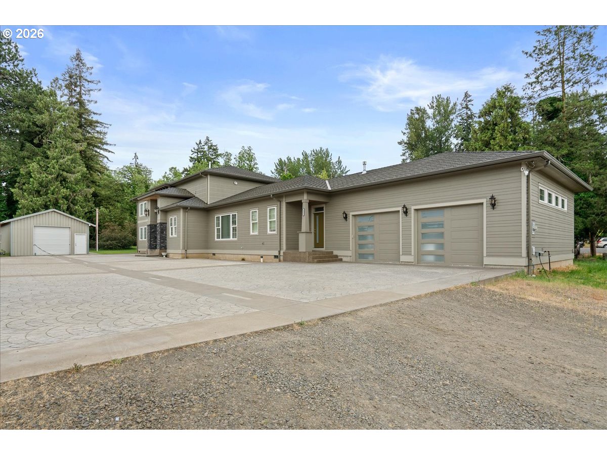 4098 Portland Road Northeast Salem, OR 97301 - Photo 2 of 47