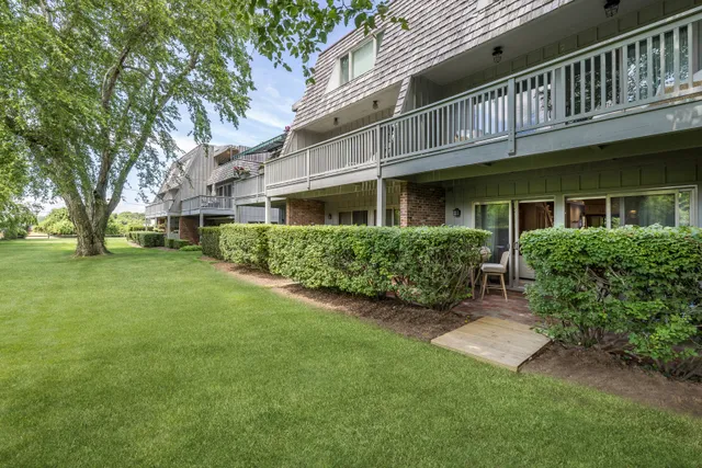 $32,000 | 18 Bridge Street, Unit 3E, Sag Harbor, NY 11963