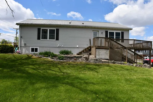 $314,900 | 9730 North Marine Key Drive, Syracuse, IN 46567