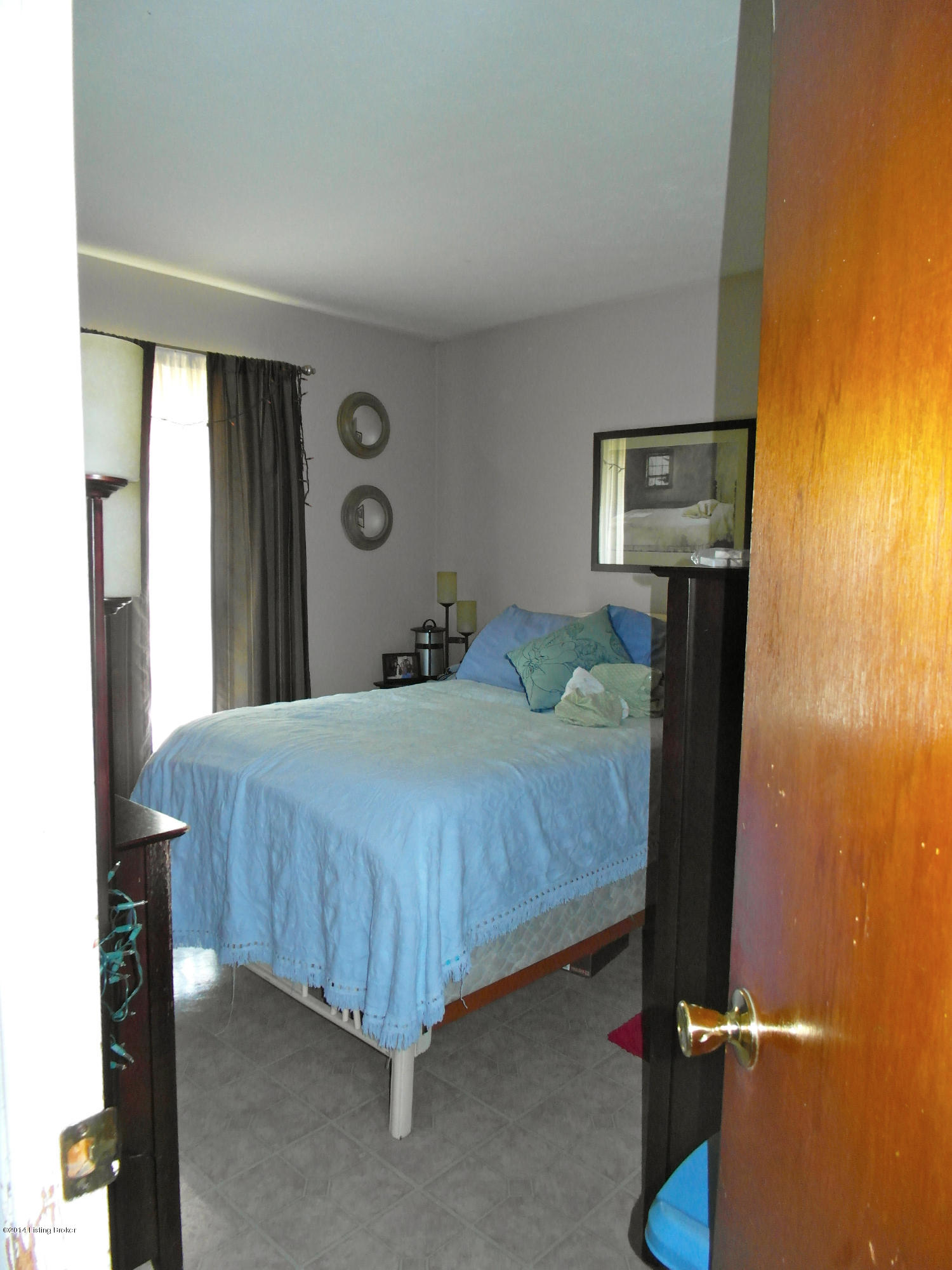 312 Meadowood Road Louisville, KY 40229 - Photo 13 of 16 13