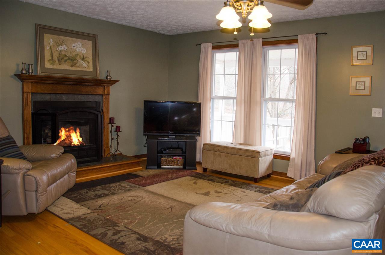 8956 James River Road Shipman, VA 22971 - Photo 14 of 50 Gallery Image 14