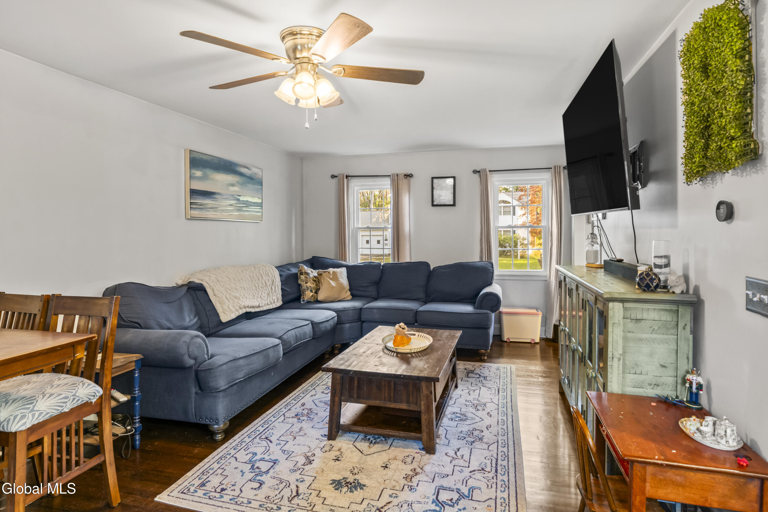 49 Devon Road Bethlehem, NY 12054 - Photo 10 of 30 49 Devon Pic J