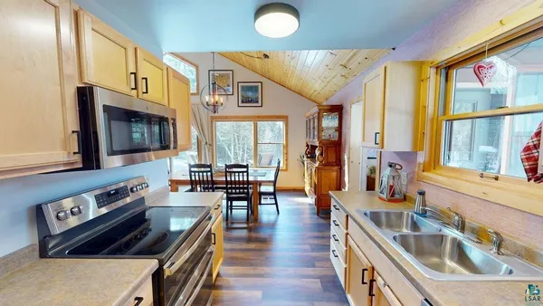 $565,000 | 261 Caps Trail, Lutsen, MN 55612