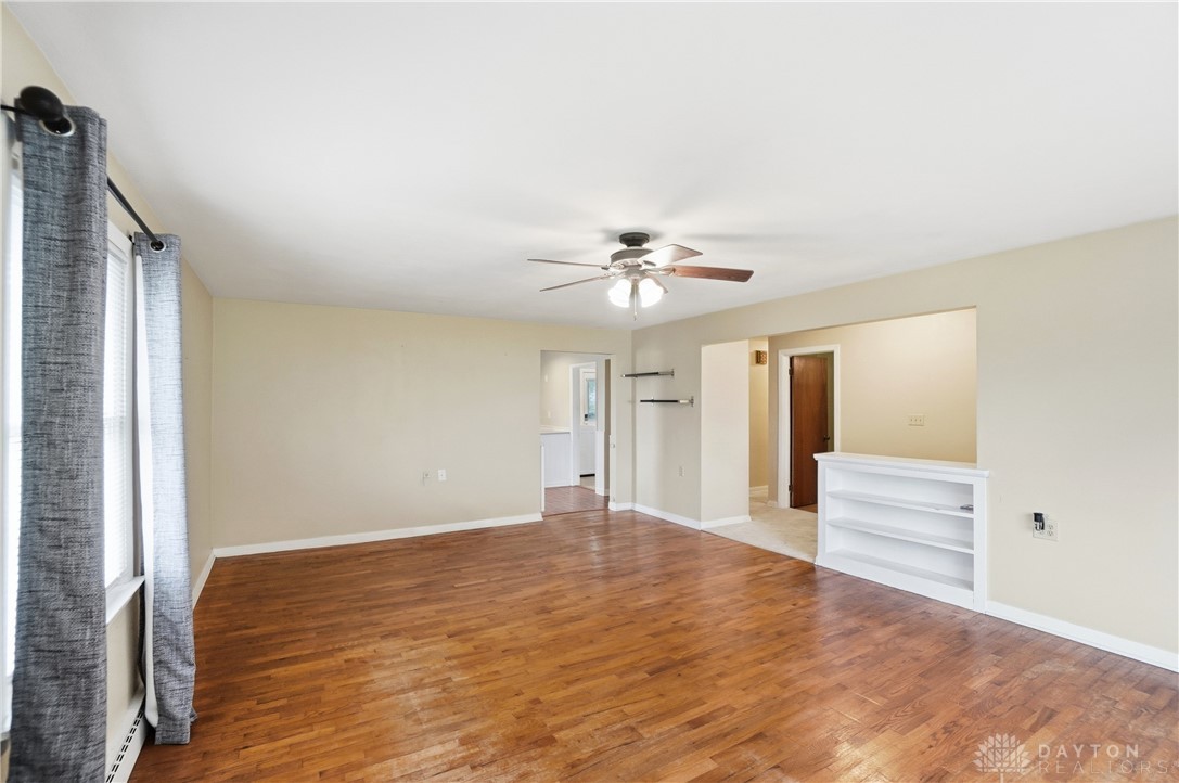 8251 Arlington Road Brookville, OH 45309 - Photo 7 of 29