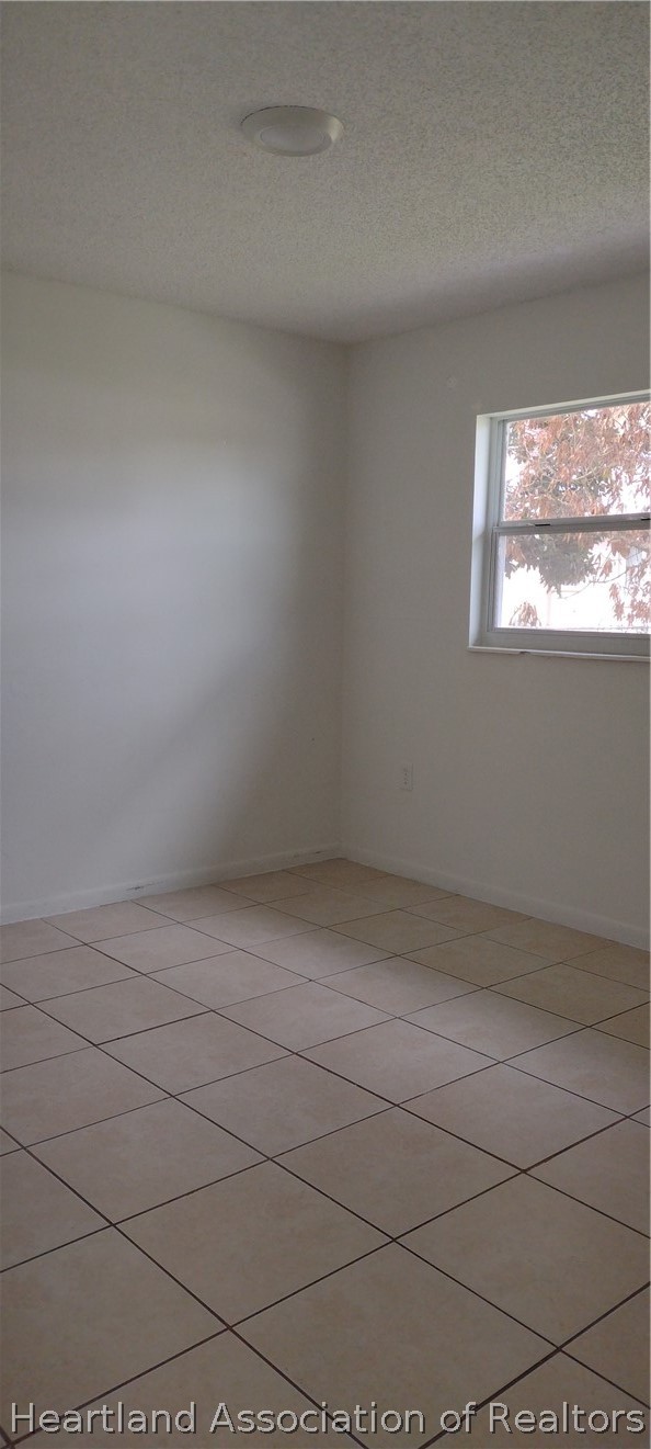 234 Rose Avenue, Unit 1 2 3 Sebring, FL 33870 - Photo 11 of 31