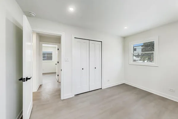 $3,500 | 5028 North Oneida Avenue, Norridge, IL 60706