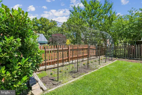 $1,195,000 | 9305 Orchard Brook Drive, Potomac, MD 20854