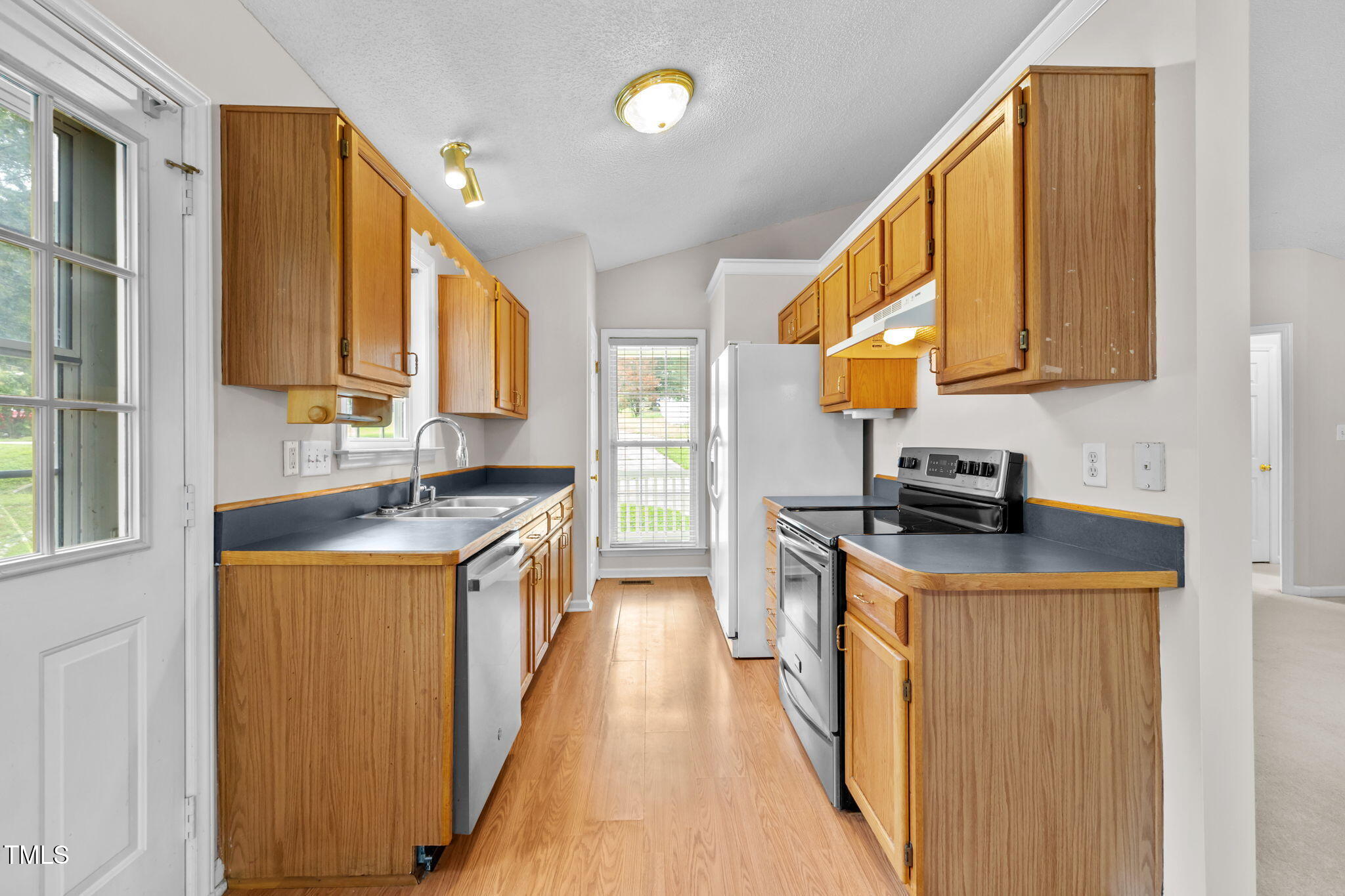 4457 Labrador Drive Raleigh, NC 27616 - Photo 10 of 27 26-web-or-mls-IMG_2486